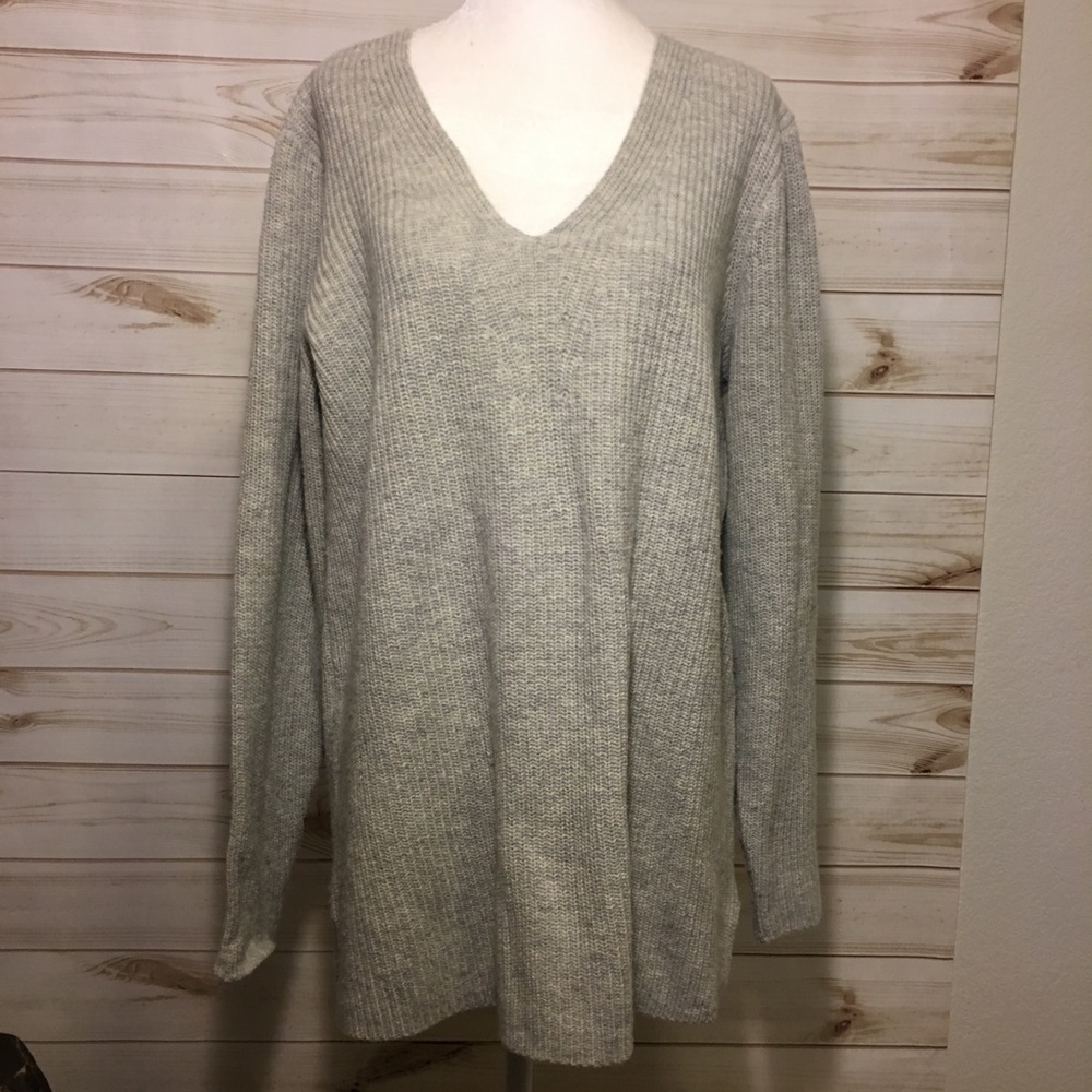 Over sized long sweater